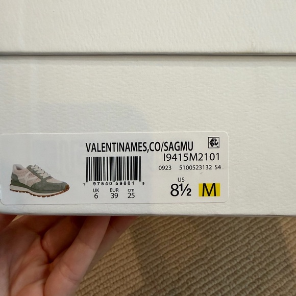 BRAND NEW in box Veronica Beard Valentina sneaker size 8.5 - Picture 4 of 7